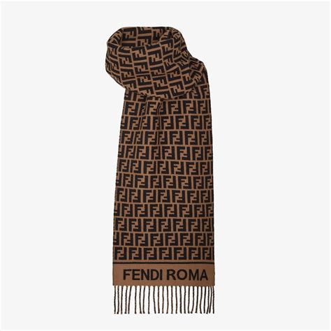 fendi schal lustig|Women's Designer Scarves & Luxury Ponchos.